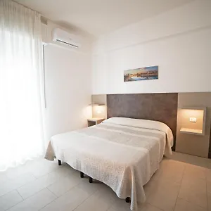 ** Hotel Mara Italien