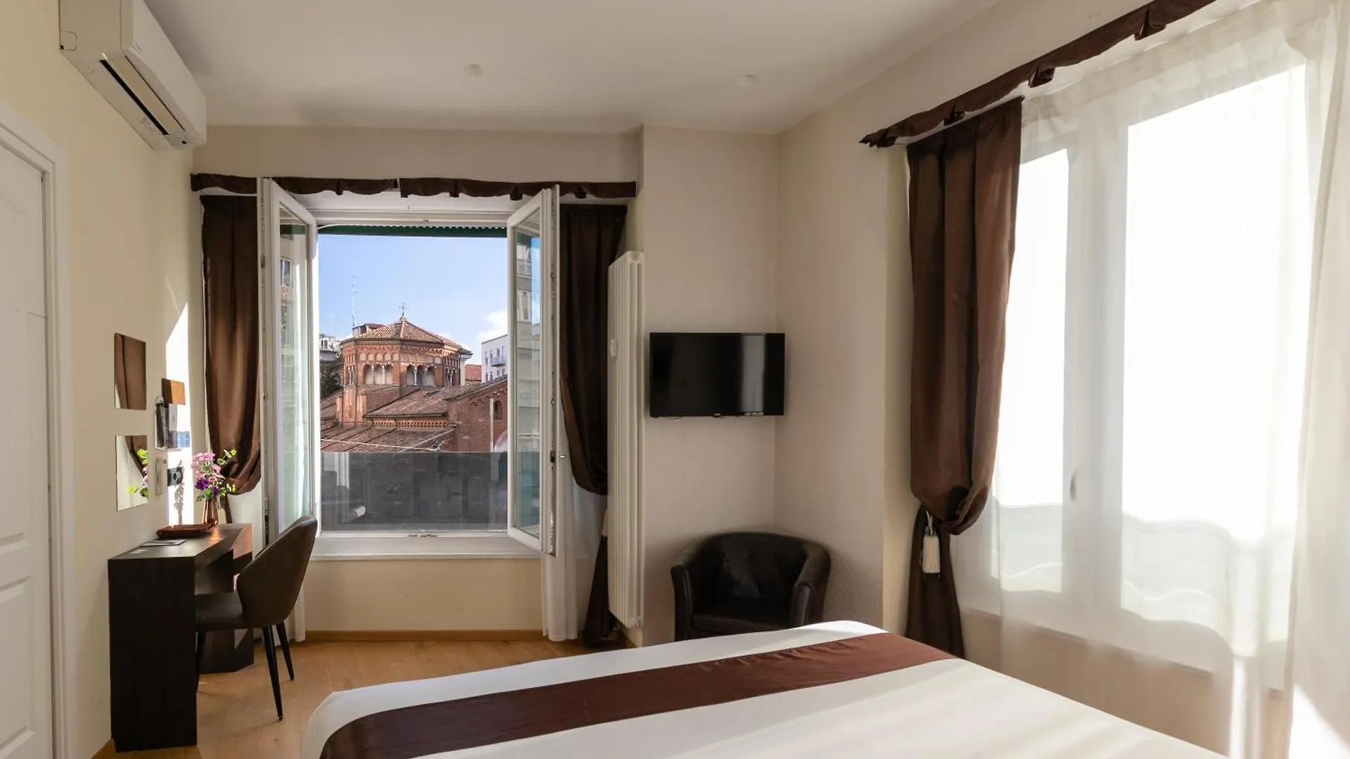 Guest house Aiello Rooms - San Babila Milan